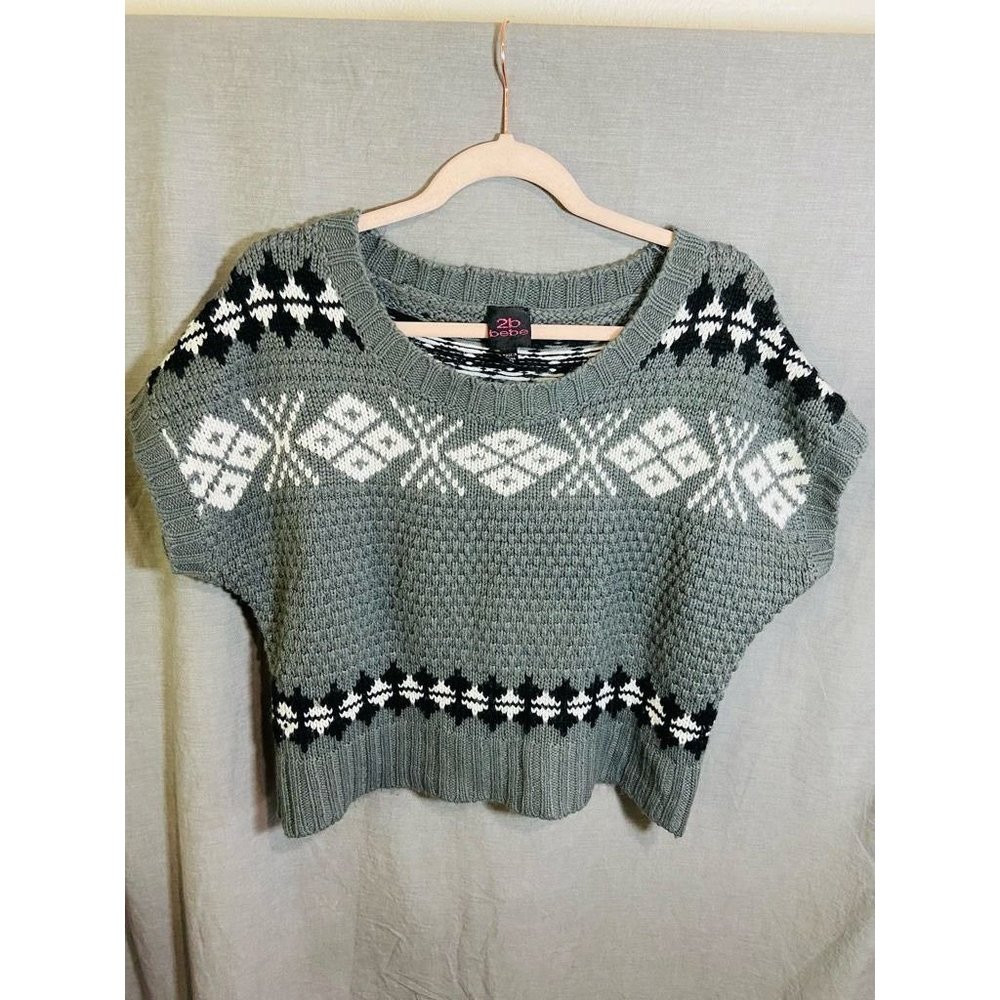 2b Bebe Sweater Womens XS Gray‎ Pullover  Geometric Short Sleeve Crew Ladies
